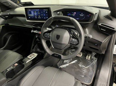 2025 Peugeot 2008 - thumbnail 9