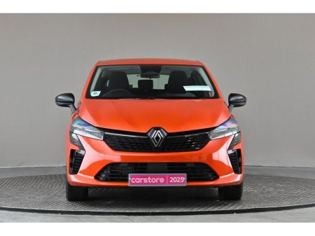 2025 Renault Clio - photo 2