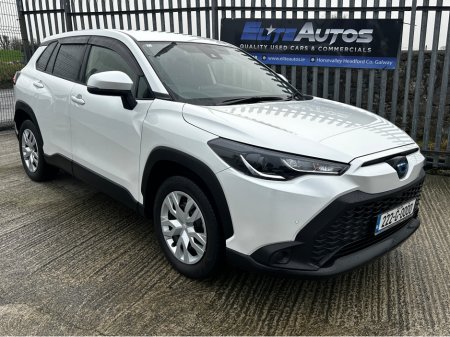 2022 Toyota Corolla Cross Self Charging Hybrid €29,995 thumbnail