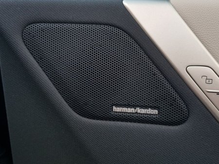 2023 BMW iX xDrive40 M Sport €57,995 thumbnail