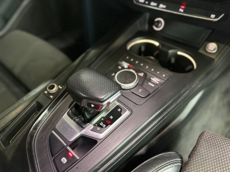 2017 Audi A4 2.0TDI 150HP S tronic S Line €14,950 thumbnail