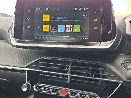 2023 Peugeot 2008 - thumbnail 12