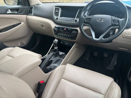 2017 Hyundai Tucson - thumbnail 12