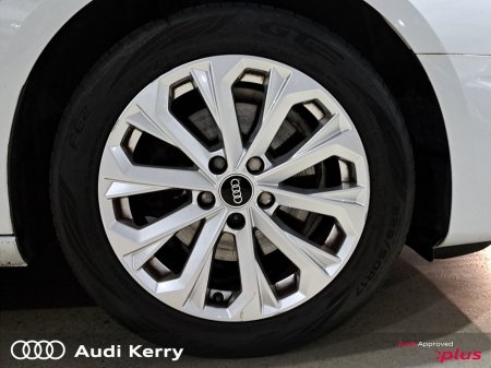 2021 Audi A4 A4 2.0 TDI 35 TECHNIK 163PS 4DR A €31,900 thumbnail