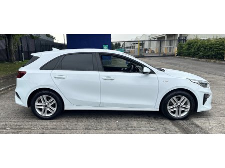 2021 Kia Ceed COMMERCIAL €12,601