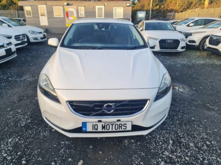 2013 Volvo V40 1.6Petrol T4 SE Automatic  (3687) €11,795