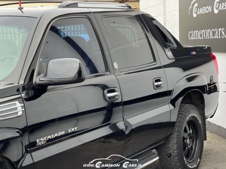 2002 Cadillac Escalade V8 SPORT TRUCK €14,950 thumbnail