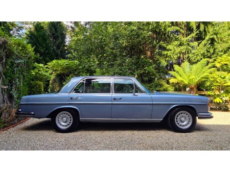 1969 Mercedes-Benz 300  €40,000