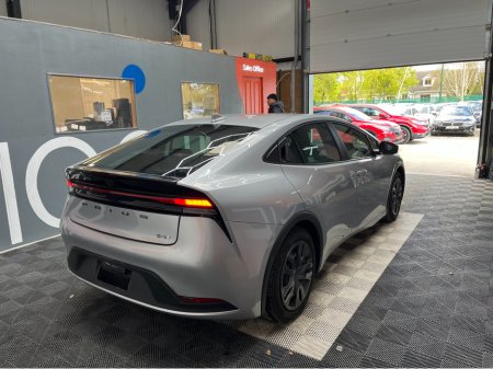 2025 Toyota Prius - photo 5