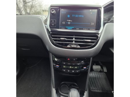 2017 Peugeot 208 1.2 PureTech 68bhp Access 3 dr €11,450 thumbnail