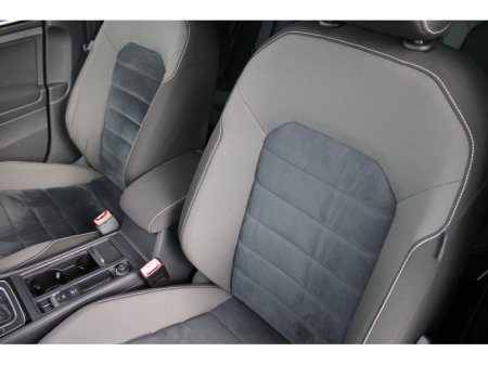 2015 Volkswagen Golf - thumbnail 24