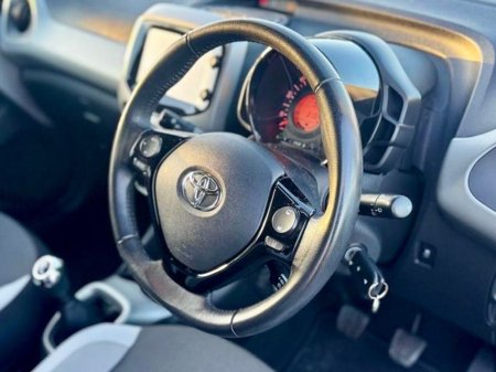 2018 Toyota Aygo 1.0 X-play 4DR €10,900 thumbnail