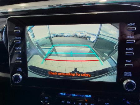 2022 Toyota Hilux - thumbnail 14