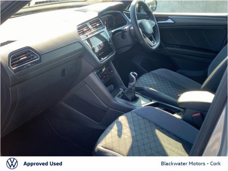 2022 Volkswagen Tiguan - thumbnail 21