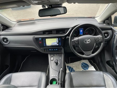 2018 Toyota Auris - thumbnail 9
