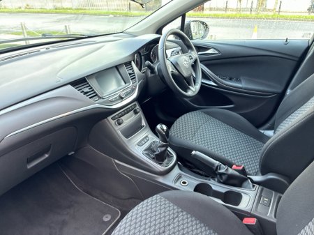 2017 Opel Astra SC 1.0T 105PS S/S 5DR €12,950 thumbnail