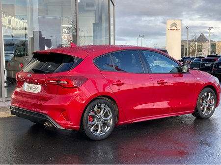 2024 Ford Focus 1.0L ECO ST-LINE 125PS M €26,500 thumbnail