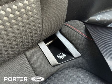 2024 Ford Focus ST-Line 1.0L EcoBoost 125PS mHEV €27,950 thumbnail