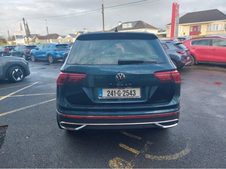 2024 Volkswagen Tiguan - thumbnail 5