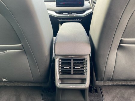 2023 Skoda Enyaq - thumbnail 17