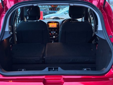 2016 Renault Clio 1.2i Dynamique Nav 5 Door €8,995 thumbnail