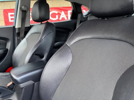 2015 Hyundai ix35 - thumbnail 7