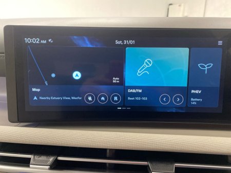 2025 Hyundai Tucson Tucson FL 4WD Executive PLUS PHEV Auto €46,995 thumbnail