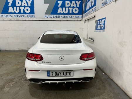 2016 Mercedes-Benz C Class - thumbnail 6