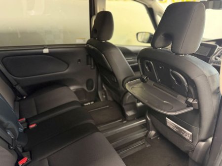 2021 Nissan Serena - thumbnail 15