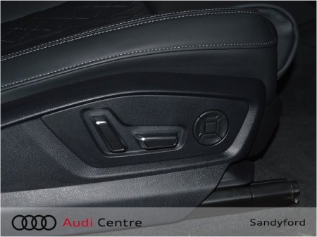 2026 Audi Q8 SUV 60 TFSIE Q COMP 490PS €125,143 thumbnail