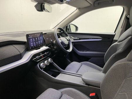 2025 Skoda Kodiaq Selection DSG 2.0TDI 150BHP - UPGRADED 20 INCH ALLOYS - Reversing Camera - Heated Seats - Climate Control - Keyless Start - Cruise Control - Apple CarPlay/Android Auto €54,950