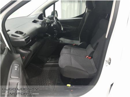 2021 Peugeot Partner - thumbnail 10