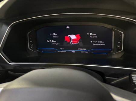 2021 Volkswagen Tiguan 2.0 TDI 150HP R-Line €35,950 thumbnail