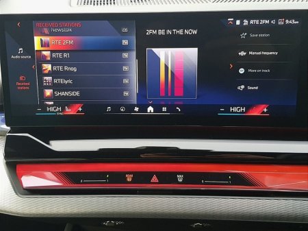 2025 BMW 5 Series - thumbnail 17