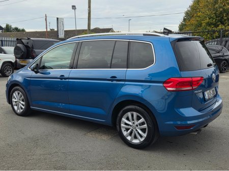 2019 Volkswagen Touran 1.4 TSI COMFORTLINE 7-SEATER AUTO €26,950 thumbnail