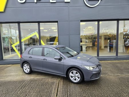 2023 Volkswagen Golf 1.0 TSI 110HP Life €25,950