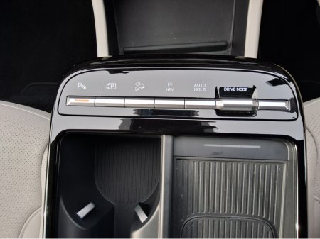 2025 Hyundai Tucson PLATINUM PHEV  - Only 4,000 Km - Top Spec - Side Steps - €46,950 thumbnail