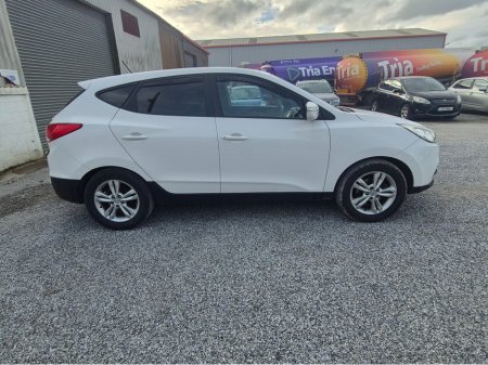 2012 Hyundai ix35 - thumbnail 8