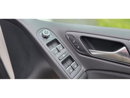 2012 Volkswagen Golf 2.0 TSI GTI €15,995 thumbnail