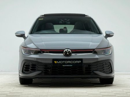 2022 Volkswagen Golf GTI CLUBSPORT 2.0 TSI 300HP *PAN ROOF* €49,990 thumbnail