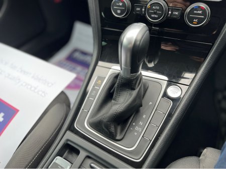 2017 Volkswagen Golf - thumbnail 9