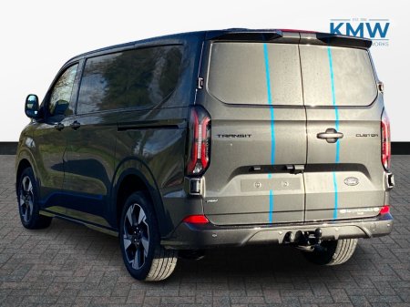 2025 Ford Transit Custom Sport 2.5 PHEV 232BHP SWB thumbnail