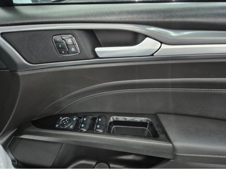 2017 Ford Mondeo - thumbnail 7