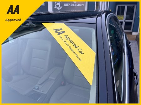 2010 Mercedes-Benz E Class - thumbnail 7