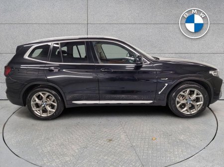 2022 BMW X3 xDrive30e xLine €46,975