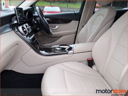 2018 Mercedes-Benz GLC Class - thumbnail 3