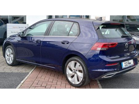 2023 Volkswagen Golf Style 1.5 eTSI 130HP DSG MHEV *REAR VIEW CAMERA, BLUETOOTH, SAT NAV* €29,995