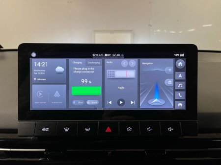 2024 MG 4 Xpower 64kWh 435BHP - Reversing Camera - Sat Nav - Climate Control - Heated Seats/Steering Wheel - Keyless Start - Apple CarPlay/Android Auto €28,950 thumbnail