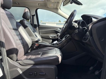 2018 Ford Kuga - thumbnail 17