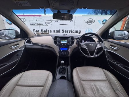 2015 Hyundai Santa Fe 4WD EXECUTIVE 4DR €11,800 thumbnail